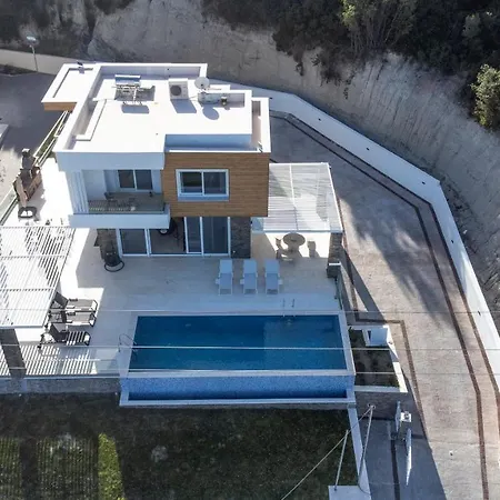 Vilă Alpha - 5 Bdrms, Private Pool, Sea View, Bbq Pefkochori