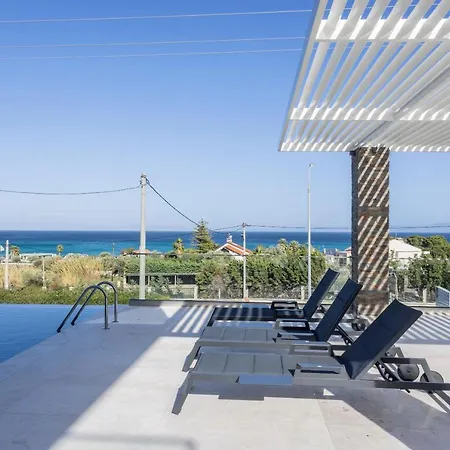 Alpha - 5 Bdrms, Private Pool, Sea View, Bbq Vilă *