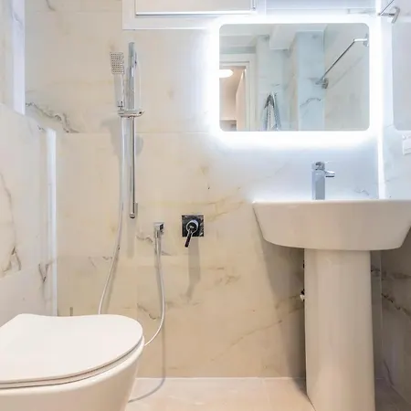 Alpha - 5 Bdrms, Private Pool, Sea View, Bbq Pefkochori